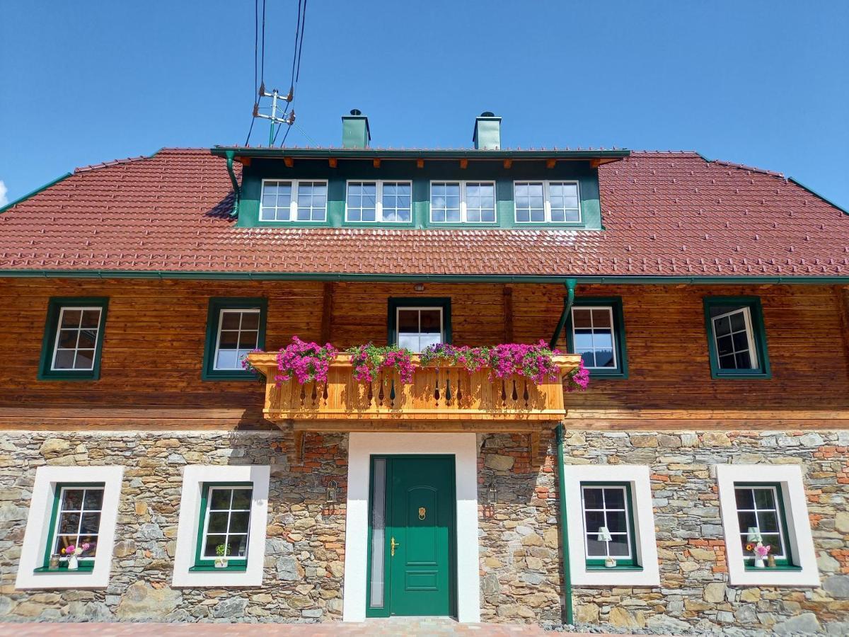 Landhaus Gruenjuwel Himmelberg Exteriör bild